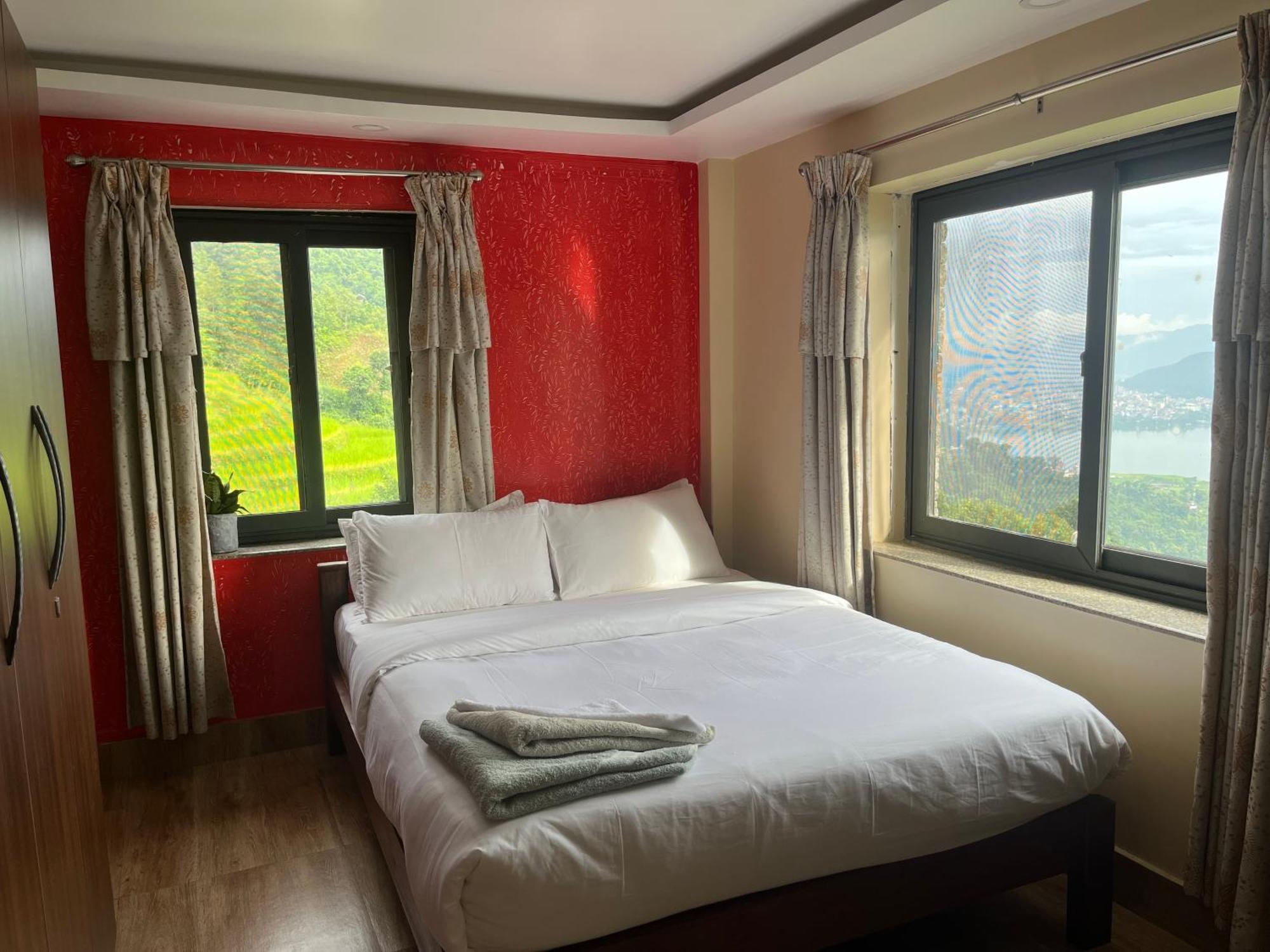 The North Face Inn'S Homestay Pokhara Luaran gambar